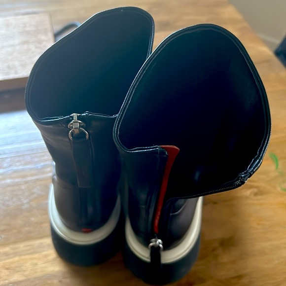 Halmanera boots - Picture 2 of 4